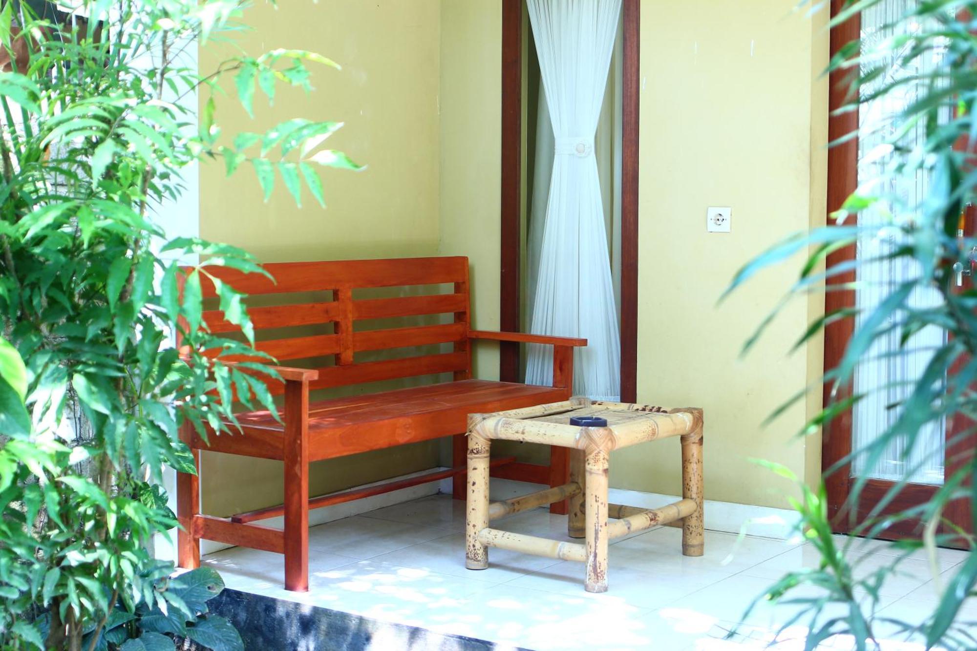 Three V Homestay Kuta  Exterior photo